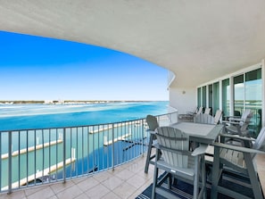 Condo (3 Bedrooms) | Property amenity