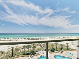 Condo, Multiple Beds, Balcony, Ocean View (#403 - No Pets) | Property grounds