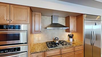 Condo, Multiple Beds, Balcony, Ocean View (#105 - No Pets) | Private kitchen | Fridge, microwave, oven, stovetop