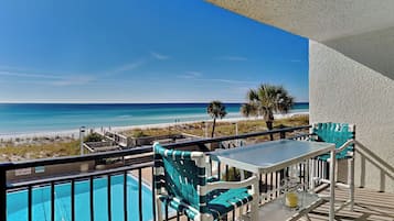 Condo, varias camas, balcón, vista al océano (#301 - No Pets) | Áreas de la propiedad