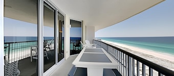 Emerald Dolphin by Southern Vacation Rentals