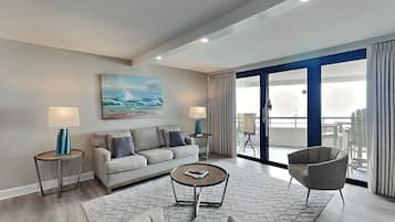 Condo (2 Bedrooms) | Property amenity