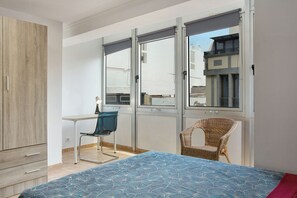 1 chambre, fer et planche à repasser, Wi-Fi gratuit, draps fournis