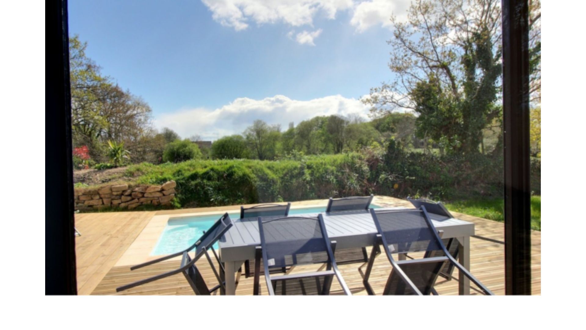 Piscine extérieure, piscine chauffée