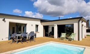 Outdoor pool, a heated pool - Villa de Saint-jean (Fouesnant)