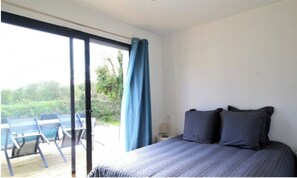 4 chambres, fer et planche à repasser, lit parapluie, Wi-Fi gratuit