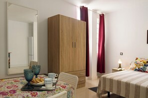 1 Schlafzimmer, Bügeleisen/Bügelbrett, kostenloses WLAN, Bettwäsche