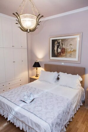 1 bedroom, iron/ironing board, free WiFi - Delux Apartment in Kolonaki (Athens)