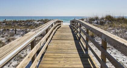 Mainsail by Southern Vacation Rentals