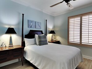 Lägenhet - flera sängar - balkong - havsutsikt (#601 - No Pets) | 3 sovrum, individuell inredning och unika möbler