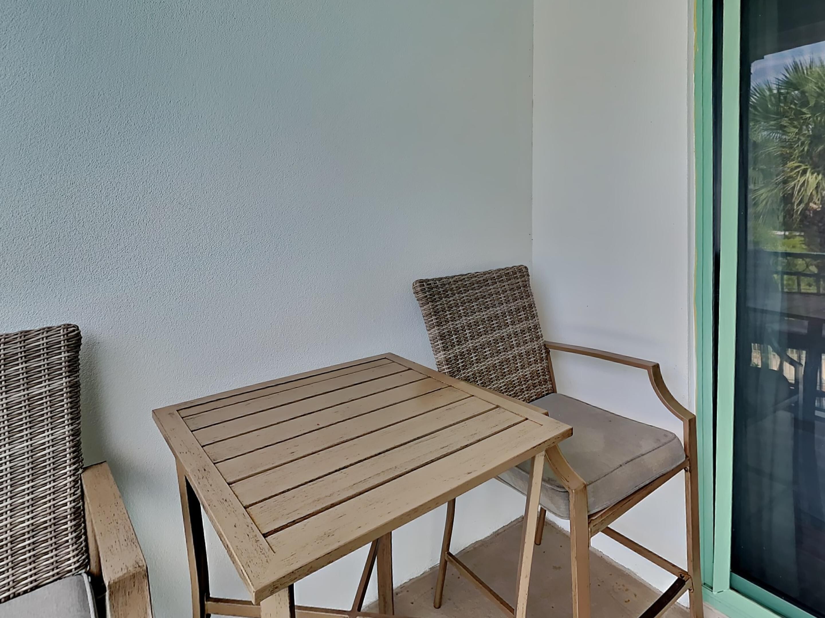 Leilighet, 1 queensize-seng, havutsikt (#203 - No Pets) | Utendørsservering