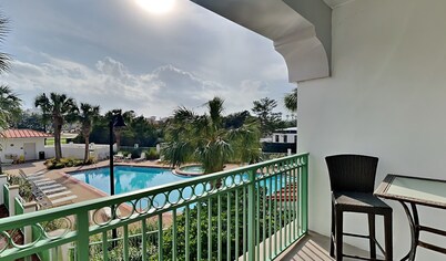 Inn at Seacrest by Southern Vacation Rentals