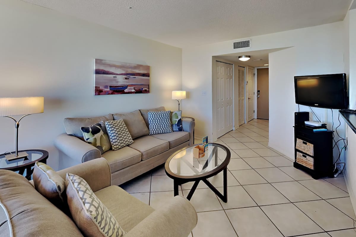 Condo, 1 King Bed with Sofa bed, Balcony, Ocean View (#102 - No Pets Allowed) | Living area | TV