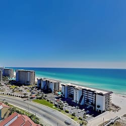 Appart'hôtel, plusieurs lits, balcon, vue océan (The Grand II #1108 - No Pets Allowed) | Plage