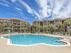 Pool - Mediterranea by Southern Vacation Rentals (Miramar Beach)