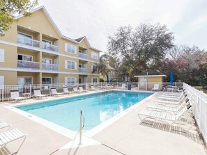 Pool - Heron's Watch by Southern Vacation Rentals (Santa Rosa Beach)