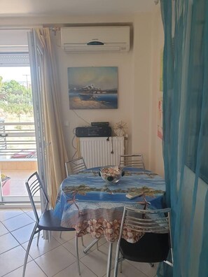 Cottage | Private kitchen | Fridge, microwave, oven, stovetop - Dream Cottage Nikiti Greece (Sithonia)