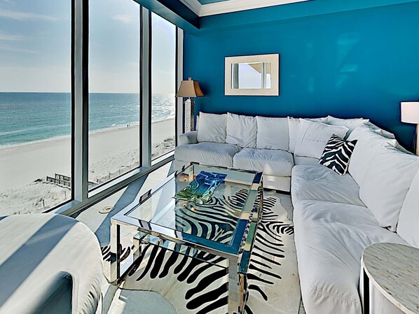Condo, Multiple Beds, Balcony, Ocean View (#601E - No Pets) | Living area