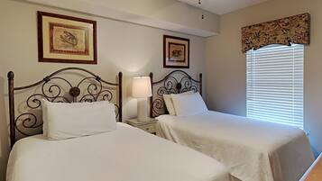 2 bedrooms, individually decorated, individually furnished, free WiFi