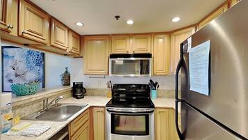 Condo, Multiple Beds, Balcony, Ocean View (#303 - No Pets) | Private kitchen | Fridge, microwave, oven, stovetop