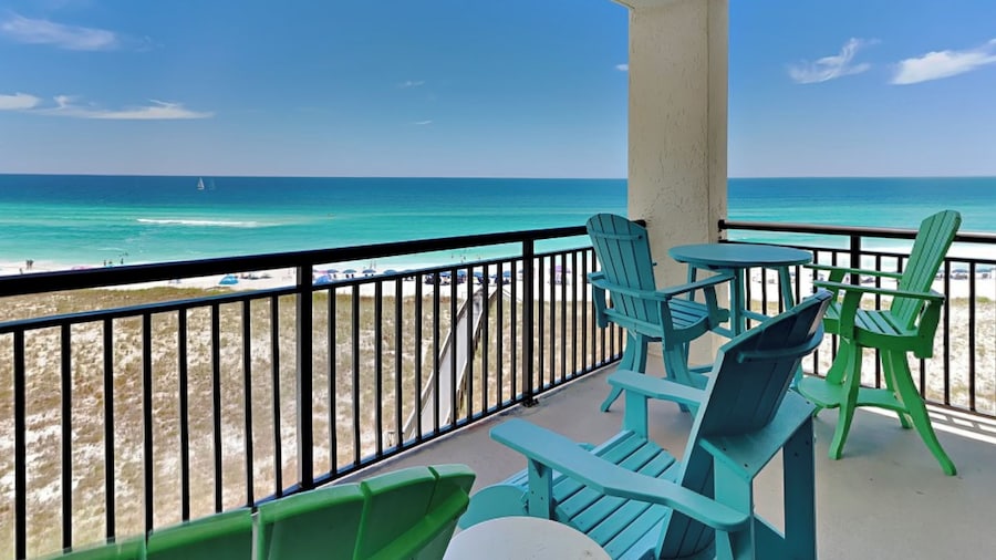 Navarre Towers by SVR