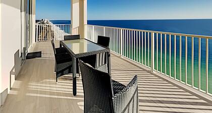 Ocean Reef by Resort Collection