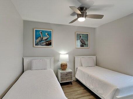 Pelican Beach by Southern Vacation Rentals - Image 85