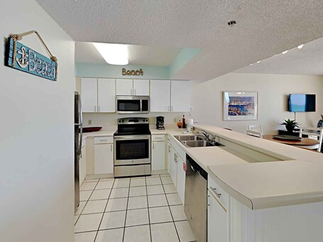 Pelican Beach by Southern Vacation Rentals - Image 69