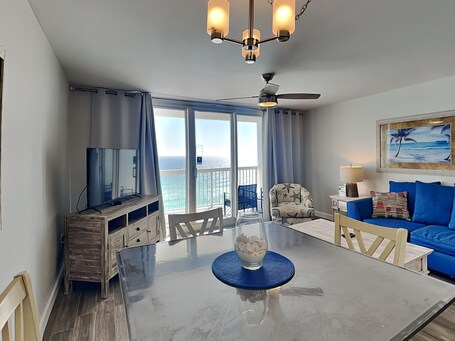 Pelican Beach by Southern Vacation Rentals - Image 16