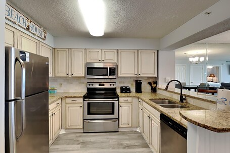 Pelican Beach by Southern Vacation Rentals - Image 3