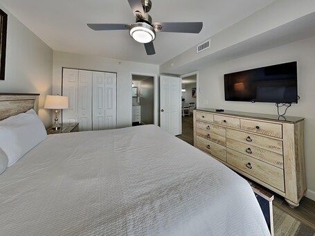 Pelican Beach by Southern Vacation Rentals - Image 32