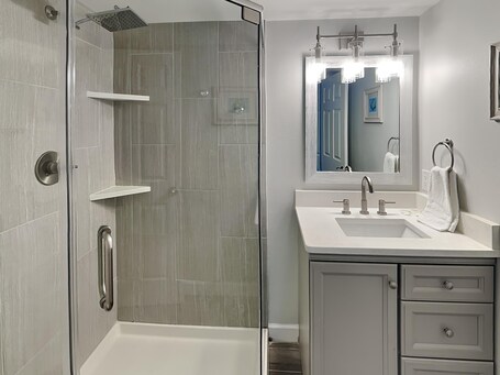 Pelican Beach by Southern Vacation Rentals - Image 88