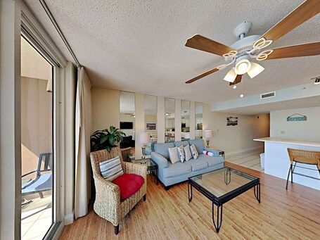 Pelican Beach by Southern Vacation Rentals - Image 80
