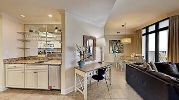 Condo, Multiple Beds, Balcony, Ocean View (#2109 - No Pets) | Private kitchen
