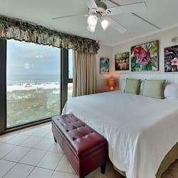 2 bedrooms, individually decorated, individually furnished, free WiFi