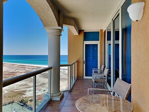 Apartment, Mehrere Betten, Balkon (#2-1603 - No Pets) | Unterkunftsgelände