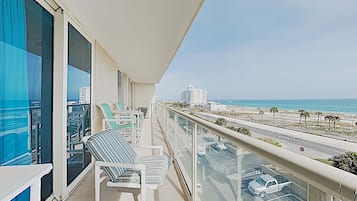 Condo, Multiple Beds, Balcony, Ocean View (#5E - No Pets) | Property grounds