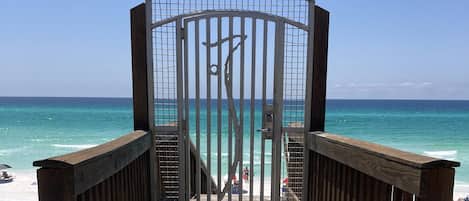 Beach/ocean view