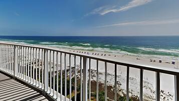 Condo, Multiple Beds, Balcony, Ocean View (#909 - No Pets) | Property grounds