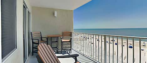 Condo, 1 King Bed with Sofa bed, Balcony, Ocean View (#32 - No Pets) | Property grounds