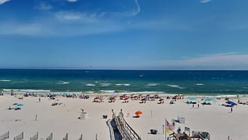 Condo, varias camas, balcón, vista al océano (#36 - No Pets Allowed) | Playa | En la playa