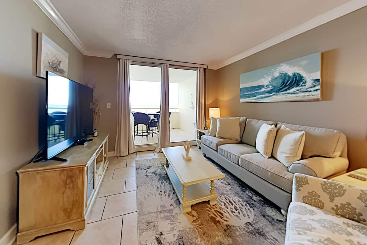 Condo, Multiple Beds, Balcony, Ocean View (#208 - No Pets Allowed) | Living area