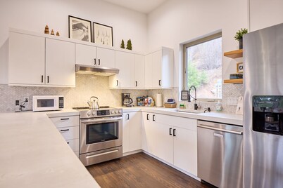 Mountain Lane Guesthouse-Minutes from Leavenworth