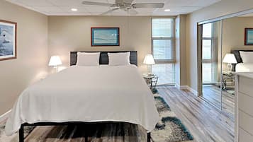 Apartamento, varias camas, balcón, vistas al mar (#605 - No Pets) | 2 dormitorios, decoración individual, mobiliario individual