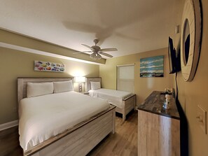 3 bedrooms, individually decorated, individually furnished, free WiFi