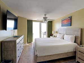 3 habitaciones, decoración personalizada y muebles diferentes 