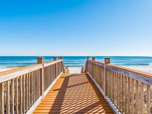 On the beach - Sandy Key by Southern Vacation Rentals (Pensacola)