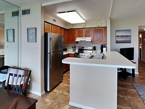 Condo, 1 Queen Bed with Sofa bed, Balcony (#1022 - No Pets Allowed) | Private kitchen | Fridge, microwave, oven, stovetop