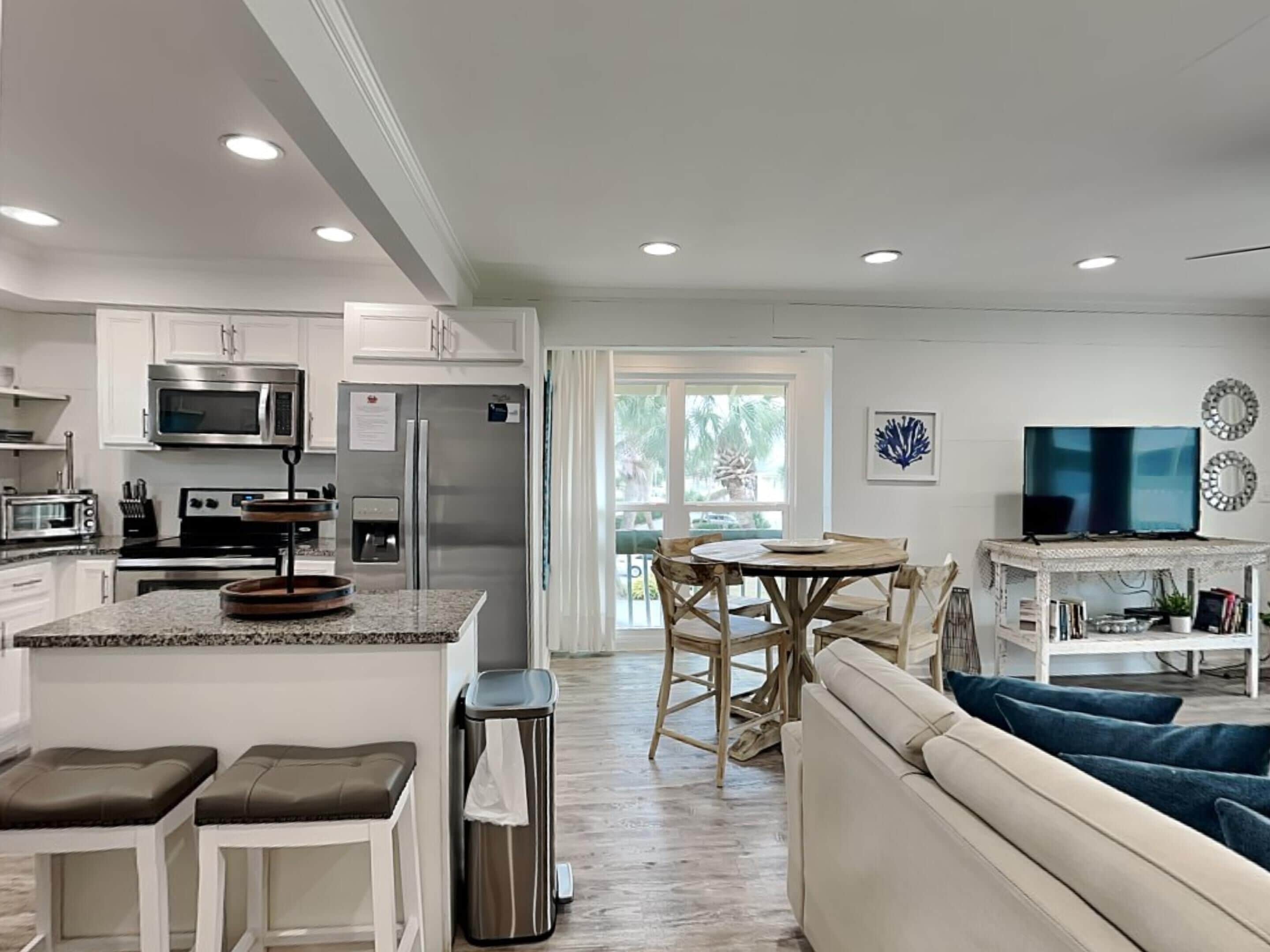 Condo, Multiple Beds, Balcony, Pool View (#2084 - No Pets) | Private kitchen | Oven, dishwasher, coffee/tea maker