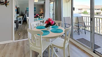 Spiseområde på rommet